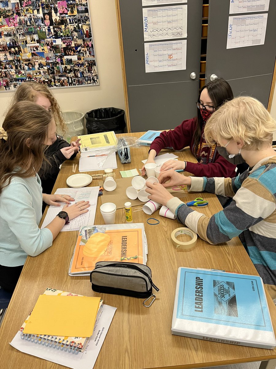 LenoraPoulin's tweet photo. We’re building #leadershipmachines in #hssleadership today. What do we need? #wednesdaylessons @hopesecondary #sd78 https://t.co/Tq2taCAl9i
