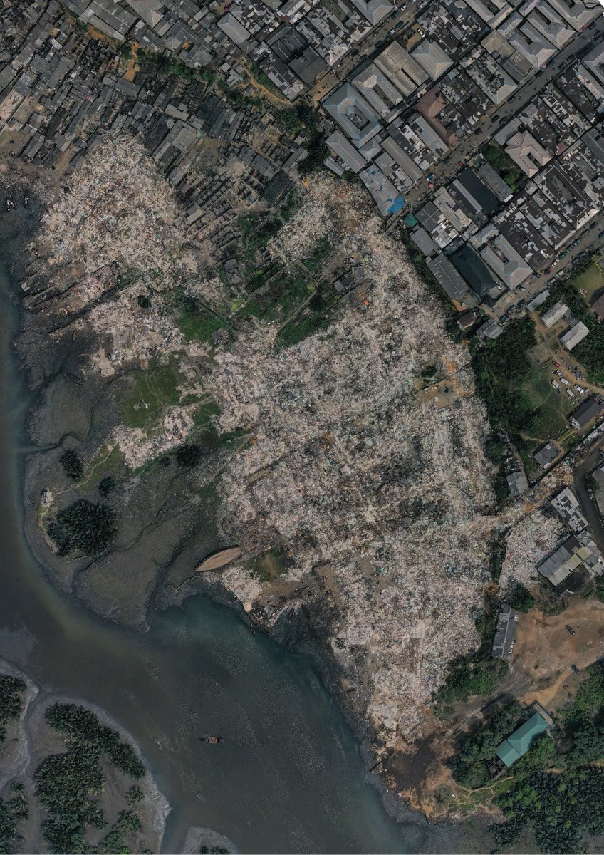 This is #NotANaturalDisaster: over 5000 displaced; the area of 5 city blocks flattened as bulldozers advance with the force of a tsunami. 

Unlike a tsunami, the governor can halt the bulldozers. 
Tell <a href="/GovWike/">Nyesom Ezenwo Wike</a> to #EndForcedEvictionsNow

#PortHarcourt, as of 11am 01.02.22