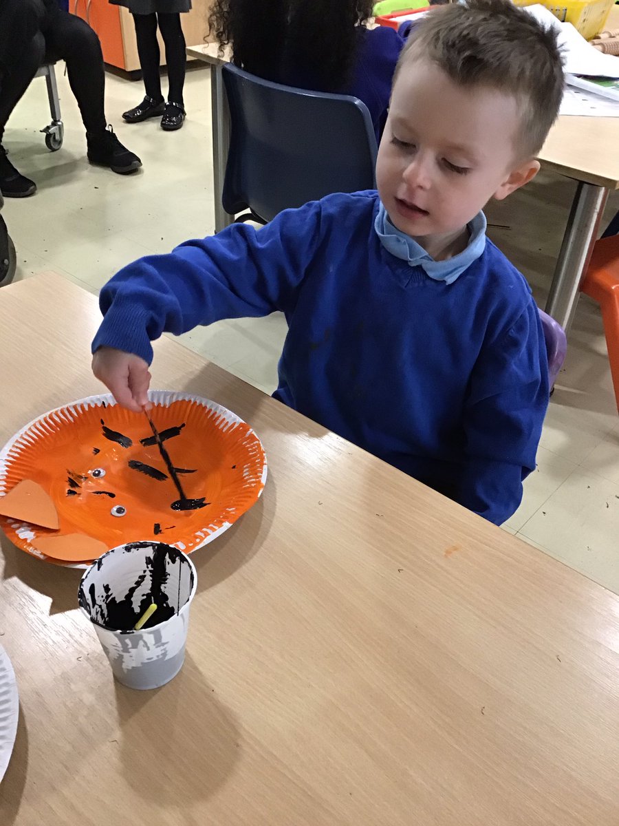 walton_primary's tweet photo. This week the children have been celebrating Chinese New Year. This year is the year of the tiger! https://t.co/9gbELz7ZNI