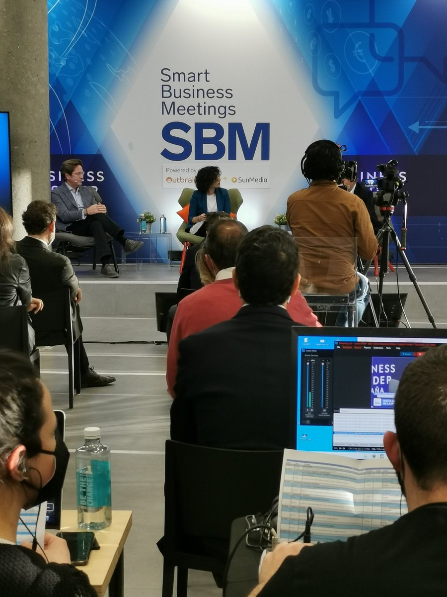 En directo! 

Smart Business Meeting sobre el mercado publicitario.

Síguelo en <a href="/BIEspana/">Business Insider España</a>