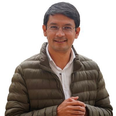 DonIzquierdo_'s tweet photo. Oigan tengo una duda, me gustaría saber a quién les gustaría ver como Vicepresidente en un gobierno de Gustavo Petro:

#ConCamiloEs

RT Francia Márquez | FAV Camilo Romero https://t.co/eOt0t9Qk0I