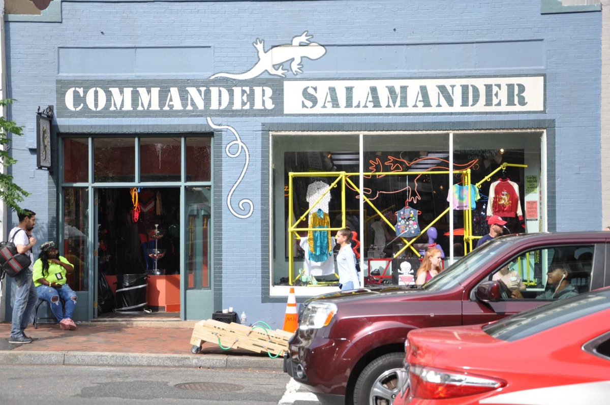 Okay after 50 DMs already today on the new name, I'll admit not my favorite but I am ok with <a href="/Commanders/">Washington Commanders</a>.  However as a child who grew up in the DC area during late 70s/80s there will only ever be one "Commander" in DC 🦎