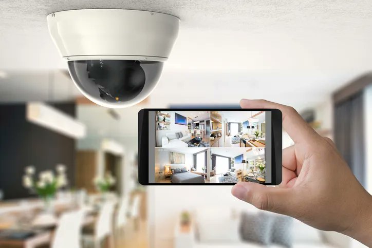 Scout's co-founder Dan Roberts says that "a good home security system is flexible." Read more about his thoughts on home security in the article "Home Security 101: Q&amp;A With the Experts" on <a href="/PorchDotCom/">Porch</a>: buff.ly/34uTrjL