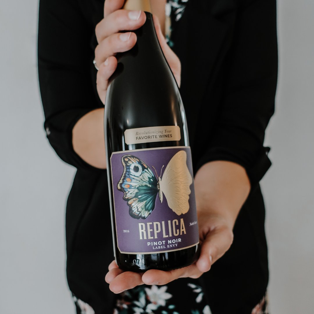 Replica Wine tweet media
