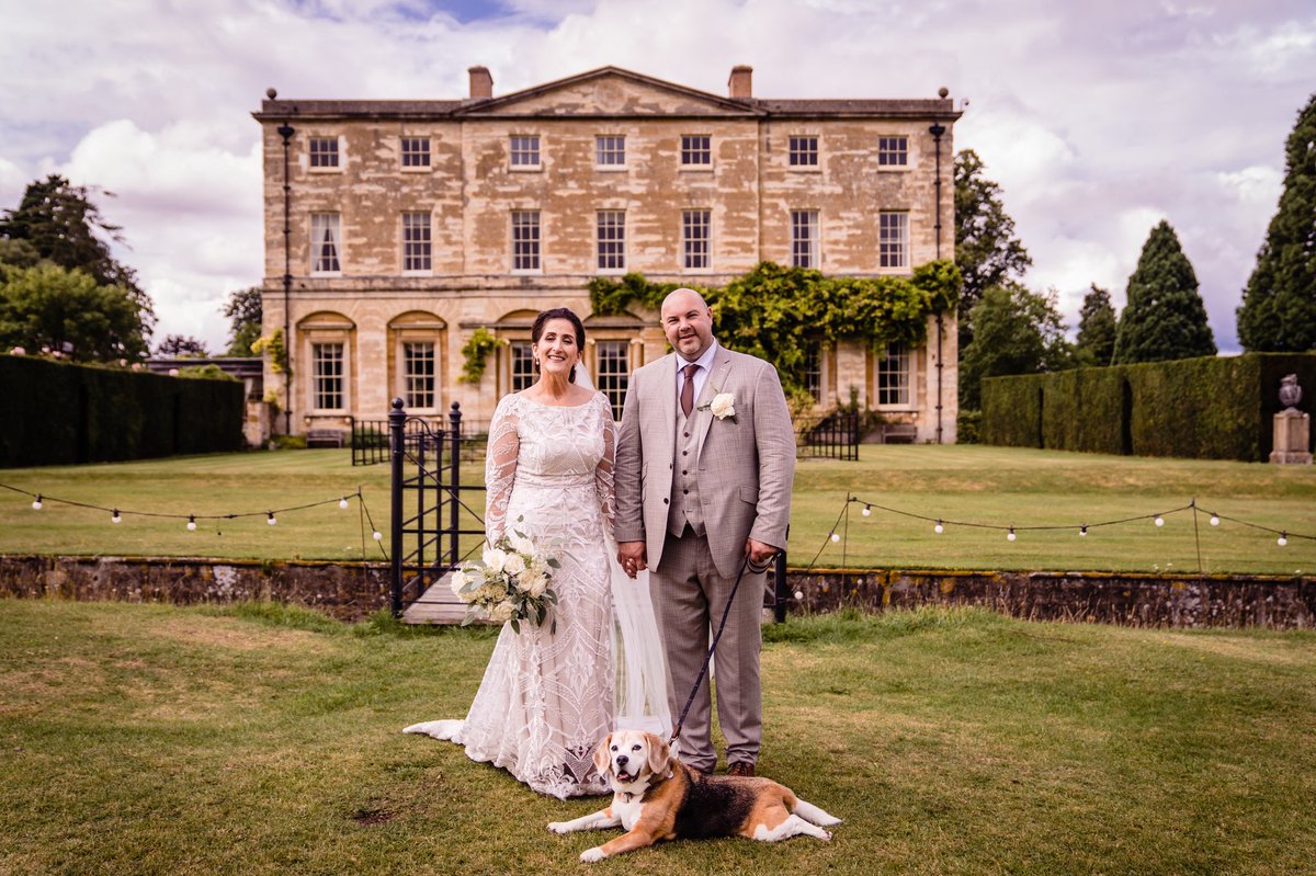 Throwback to R&J’s wonderful wedding,  they were married here in July last year. We also welcomed Rory, looked after by the wonderful @pampermypoochie 🐾 ⁣

#weddingnorthants #dogsatweddings #countrysideestate #georgianmanor #courteenhall #countrysidevenue #dogfriendlyvenue