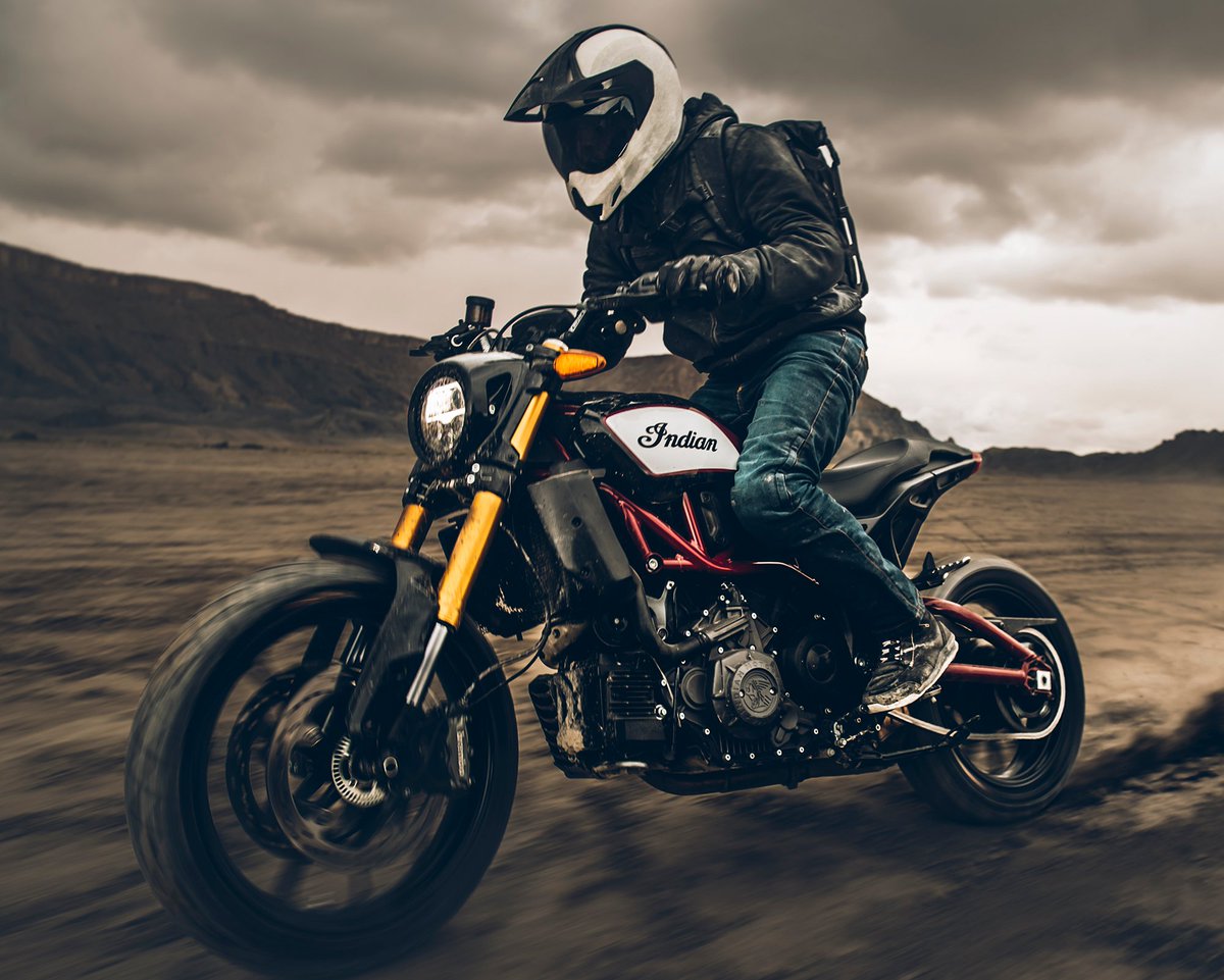 IconMotosports's tweet photo. Dirt or asphalt, always be shreddin'.
•
•
 #rideicon #rideamongus #iconmotosports #VariantPro #iconhelmet #FTR1200 #indianmotorcycles https://t.co/y0Wy0LAZlj