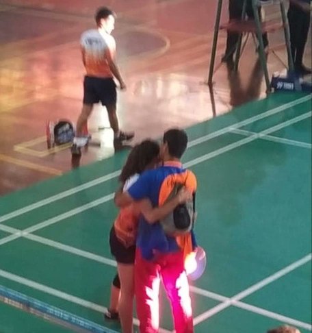 CriterioDep's tweet photo. NUEVA DORADA PARA COJEDES

María Rojas y Carlos Medina obtienen una nueva medalla de Oro para el estado Cojedes en Bádminton, modalidad mixta, los cojedeños dejaron pizarra final de 21-16 / 21-19 ante la pareja merideña.

#CriterioDeportivo
#JuegosNacionales2022
#Class98.7FM https://t.co/8UpzSCJeXe