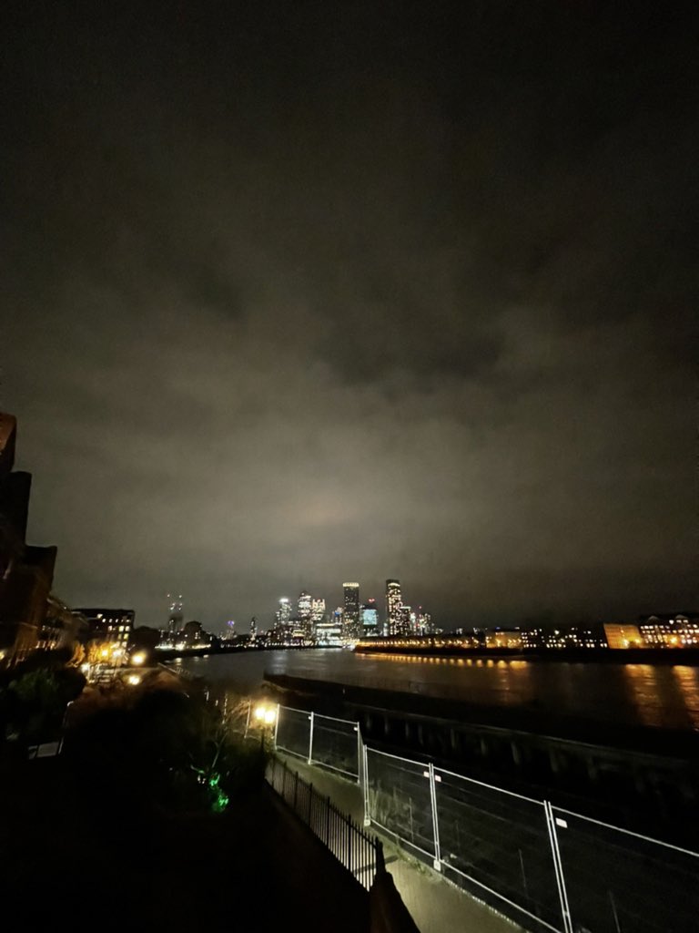 WithinIntl's tweet photo. It’s 2/2/22 22:22 in #London right… now. https://t.co/E716bNYEpv