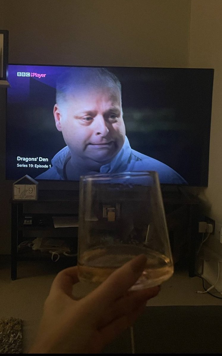 charityoars's tweet photo. Evening @daws128 hope pre season is going well. We’ve just been told that our #DVT prevention device the @RBRactive #legflow is on @BBCDragonsDen on the 3rd of March at 8pm in BBC1. Do hope you’re keeping well and that the body is pumping the blood around nicely https://t.co/7l762Wfwz1