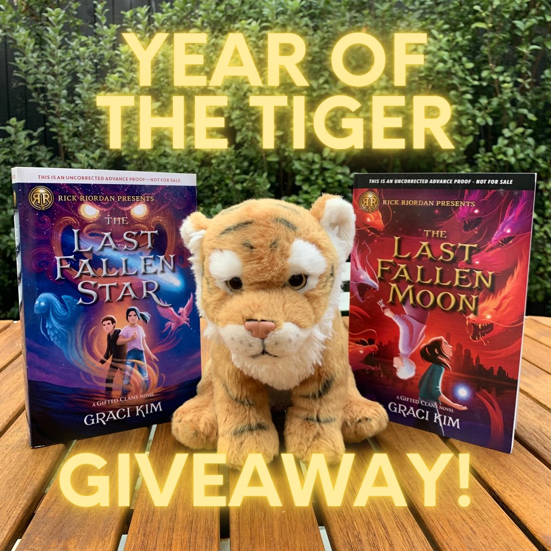 🐯GIVEAWAY🐯 To celebrate the start of the lunar new year, I'd love to send someone the arcs of both #TheLastFallenStar & #TheLastFallenMoon! MOON doesn't release until June 7, so you'd be getting in early 🥰🌙 Follow & RT & comment if you like. Open international. Closes Feb 8