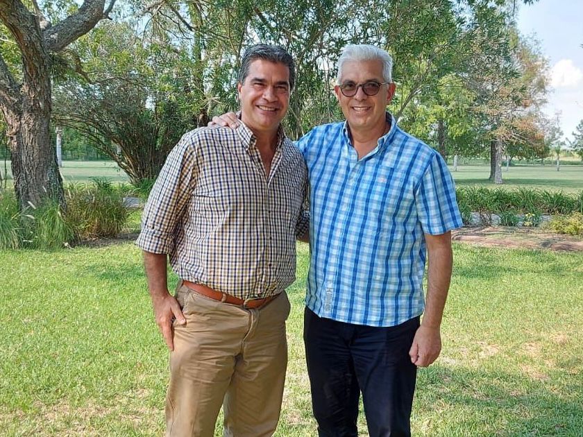 jmcapitanich's tweet photo. Nos reunimos con el Ministro de @AgriculturaAR, @DominguezJul, para avanzar en la ejecución del plan ganadero y de las partidas presupuestarias destinadas a la emergencia agropecuaria. https://t.co/9dYoCLpIws