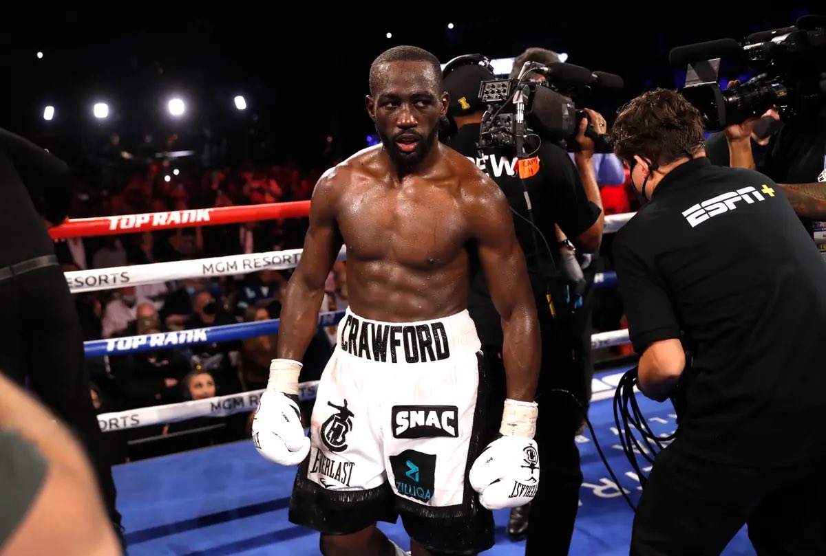 RayJack97010720's tweet photo. Terrance Crawford vs Mikey Garcia who y'all got. Does Mikey have one great fight left in him. #Boxing https://t.co/AQko7HO8OU