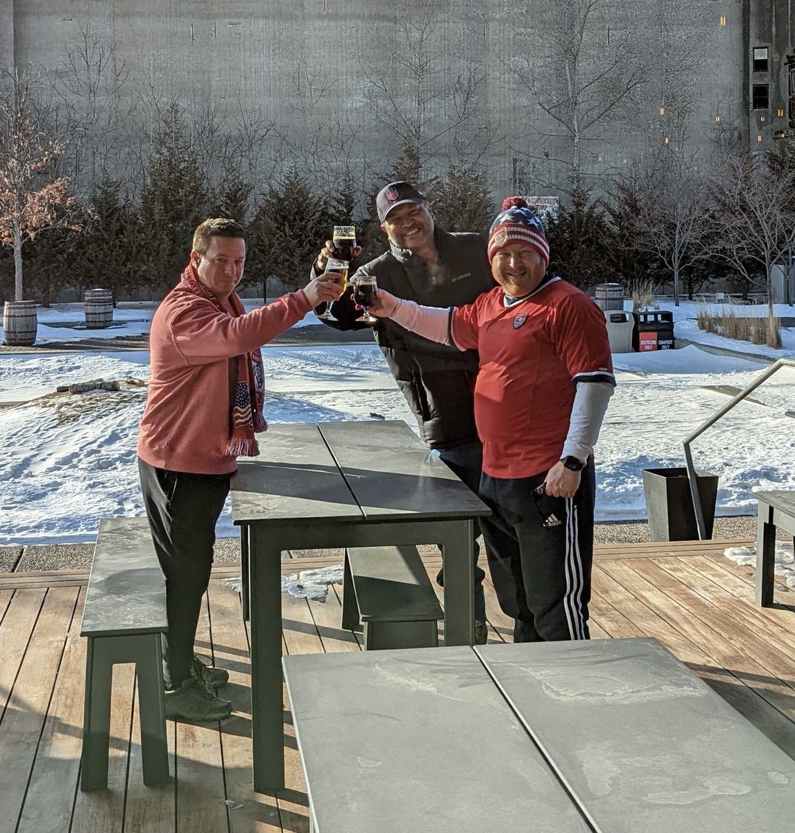 bonnerscott's tweet photo. Current -11 wins chill in Minneapolis #sammerssc https://t.co/tOgNxyjXKF
