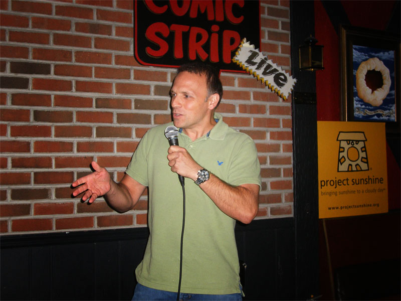 Three Great Comedians, One Great Night!

Catch a Great Night of Comedy LIVE at The Paramount on June 10th!

Featuring <a href="/MarkVieraComedy/">Mark Viera</a>, <a href="/LeighannLord/">VeryFunnyLady</a> and John Iavarone- <a href="/J2Comedy/">John Iavarone</a>.

Enjoy a nice summer out in downtown #Peekskill!

Tickets: ow.ly/BwkI50HKzPx