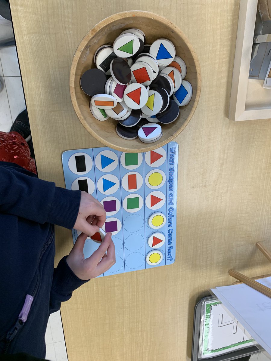 StaffieriMonica's tweet photo. What’s going on in focus group this week? Let’s see….👀we are learning about shapes and number correspondence! More to come! @YCDSB @smy_nobleton @DomenicScuglia @ONTSpecialNeeds @AutismONT https://t.co/xhAoBUqxfc