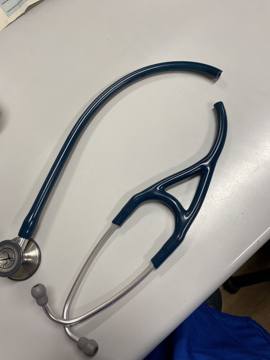 drcazz's tweet image. This sums up last nights and tonight’s on-call 😢 bought this when I started @ed_rli almost 5 years ago. Time for a new one, it’s been heavily used recently! #overcrowding #exitblock @RCollEM #Littmann