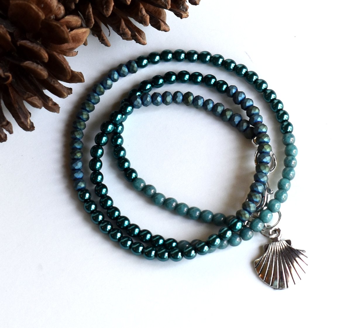 HighestTJewelry's tweet photo. Highest Tide Jewelry @https://www.etsy.com/shop/HighestTideJewelry   Here is a pretty triple wrap bracelet with charm.  Check it out in my Etsy shop. https://t.co/lxGnSe2naw