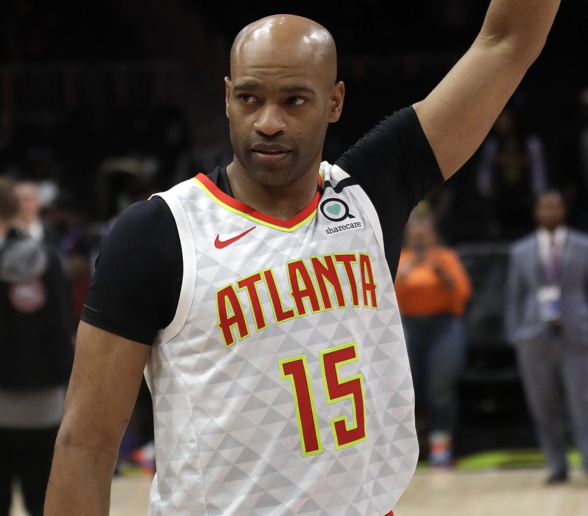 Super70sSports's tweet image. On the day he retired, Vince Carter had played in a game against 37% of players in the entire fucking history of the NBA. Read that again. Consider it.