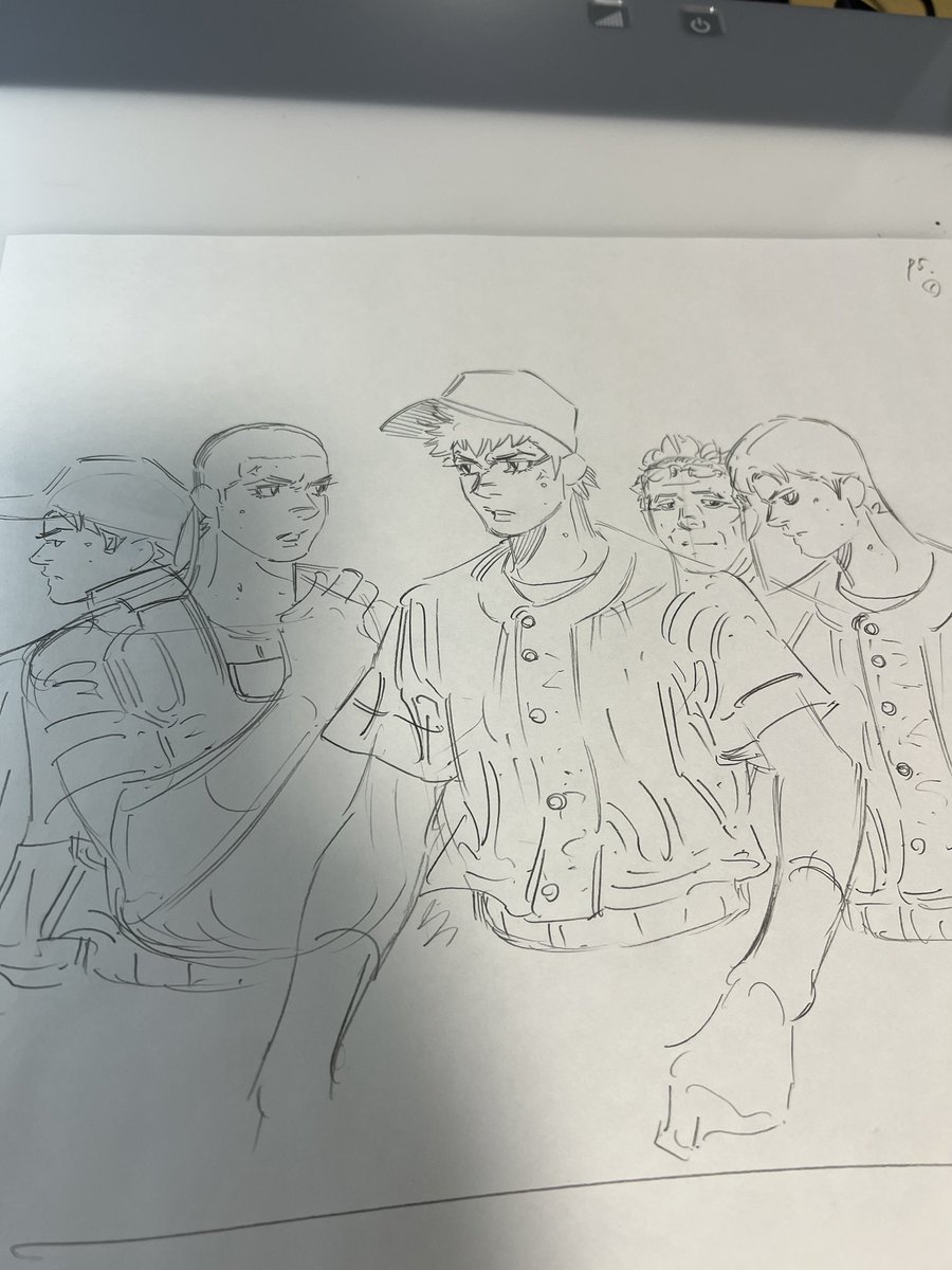 300話下書き2日目終了!
6枚。まぁ〜ギリギリ及第点、という進みでしょうか。頭痛いしもうふて寝します笑

人間多い! 