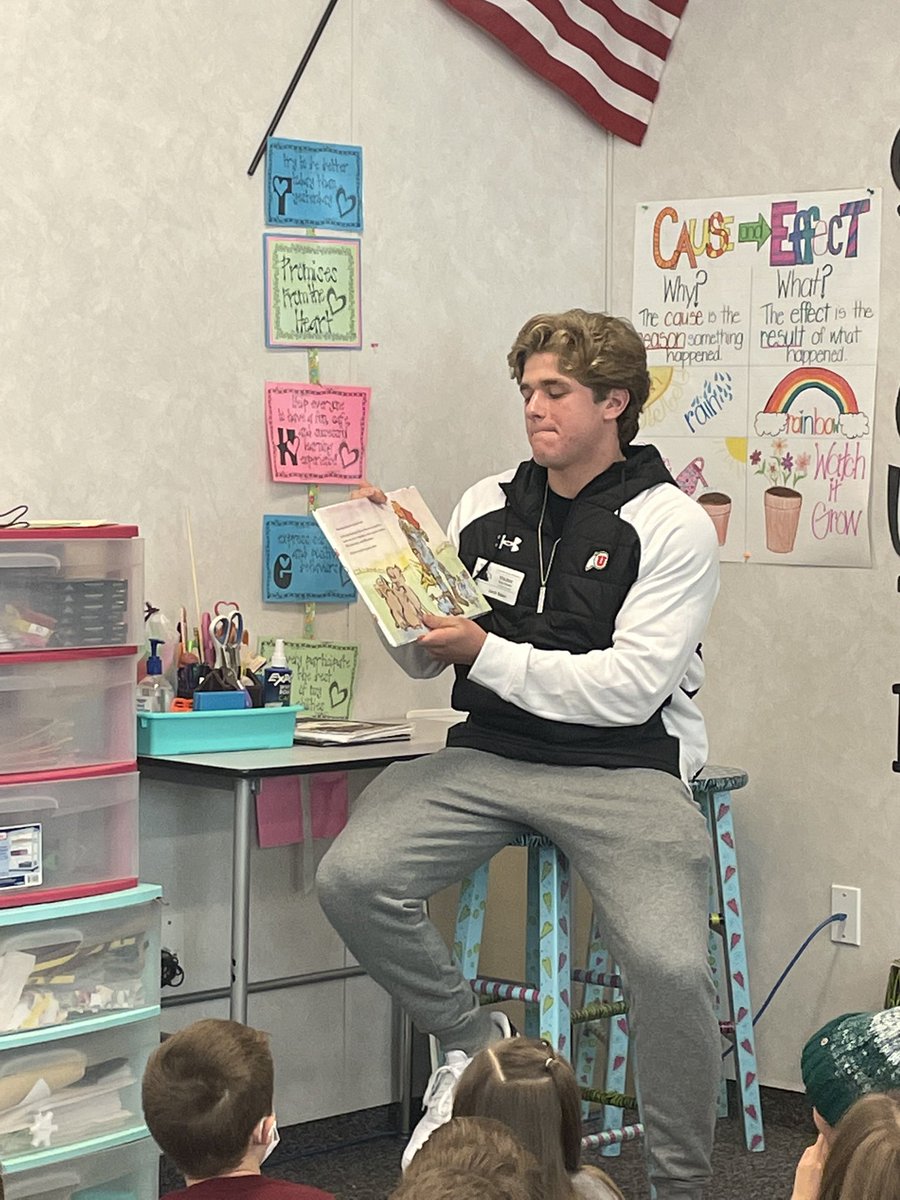 Utah_Football's tweet photo. Happy World Read Aloud Day! https://t.co/xEoA08FroN