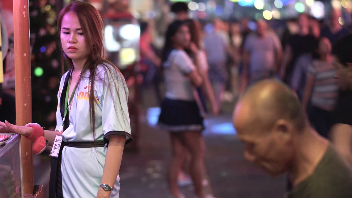PattayaReal's tweet photo. #pattaya #Pattayagirls #pattayathailand #thailandia #pattayanightlife #pattayacity #thai #thailand #thailandgirls #thailandgirl
Pattaya serata in Walking street. Seguimi anche su
youtube https://t.co/iLBFKtSdFd
instagram https://t.co/ghvagNfAA3
e facebook https://t.co/mhTvnce1BP https://t.co/pw5NKV90hA