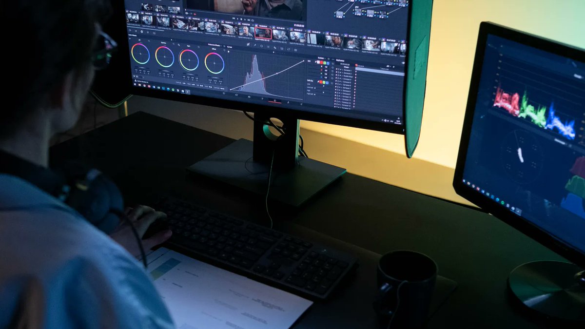 VideoLocalize's tweet photo. VTMS supports 100+ languages and is the ideal platform for short #videos such as #howto, #eLearning, #corporatetraining, #marketing, and #productintroduction. All stages in the localization process are contained in VTMS. Learn more: https://t.co/rrIM6qAilG https://t.co/m2DrXaxCmE