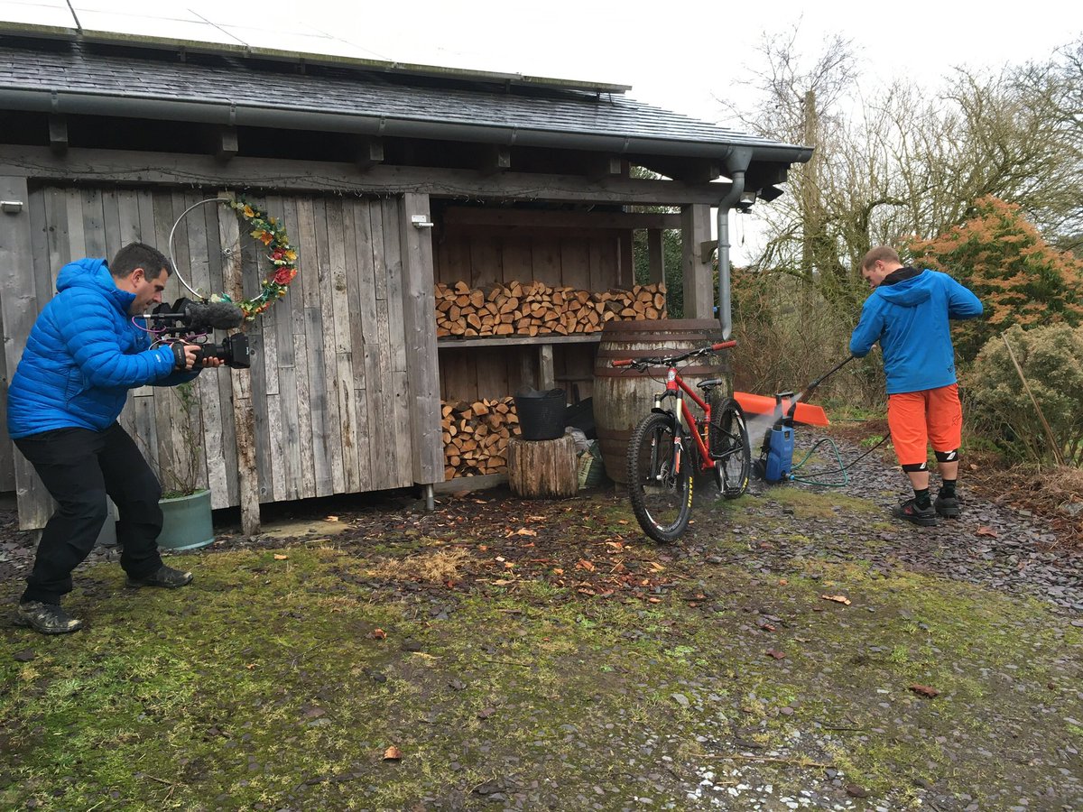 TyBeic's tweet image. . @Eastwood_Media in the house filming a new promo vid for @mbwales and @visitwales 

#mtb #mountainbiking #mtbaccommodation #mountainbikeaccommodation #wales #northwales