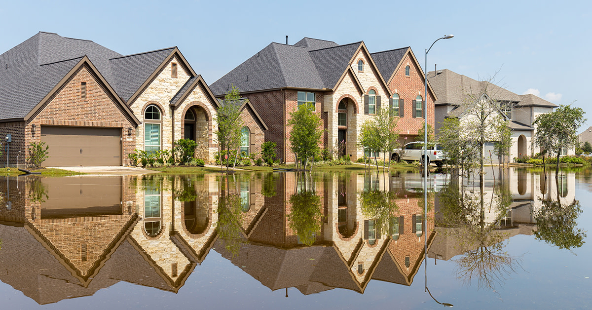 Health risks and other dangers you might not know about, caused by flood waters: servicemasterrestore.com/blog/flood-dam…