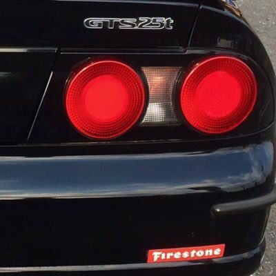 SKYLINE_E_ECR33's tweet photo. さんさんよんまいばこ
(ECR33 4ドアセダン)

🚙=3

#ECR33
#4dr
#1996y
#SKYLINE
#GTS25t
#TypeM

#スカイライン

#みんなのテールランプみてみたい https://t.co/kEyJqKIyqg