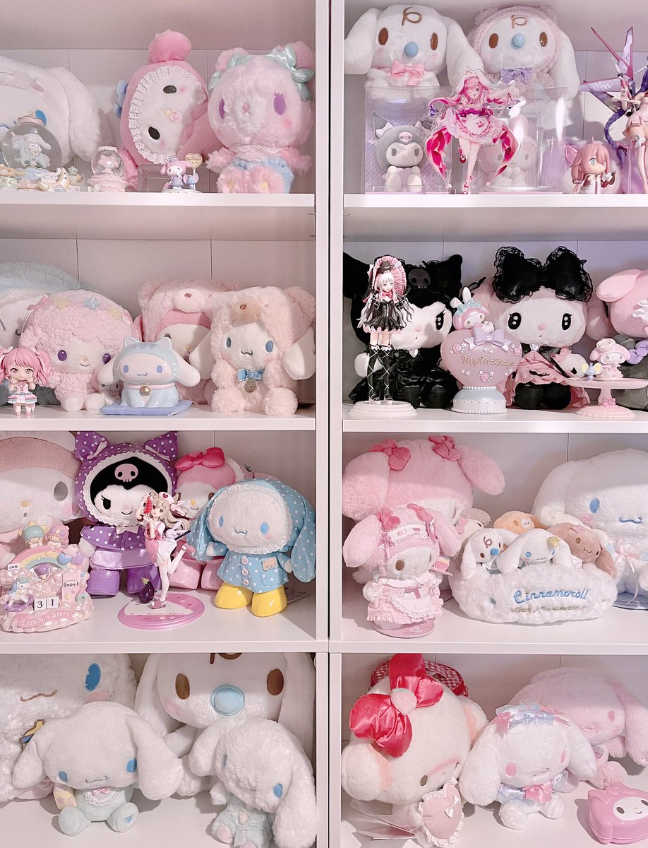shelfie! 🎀