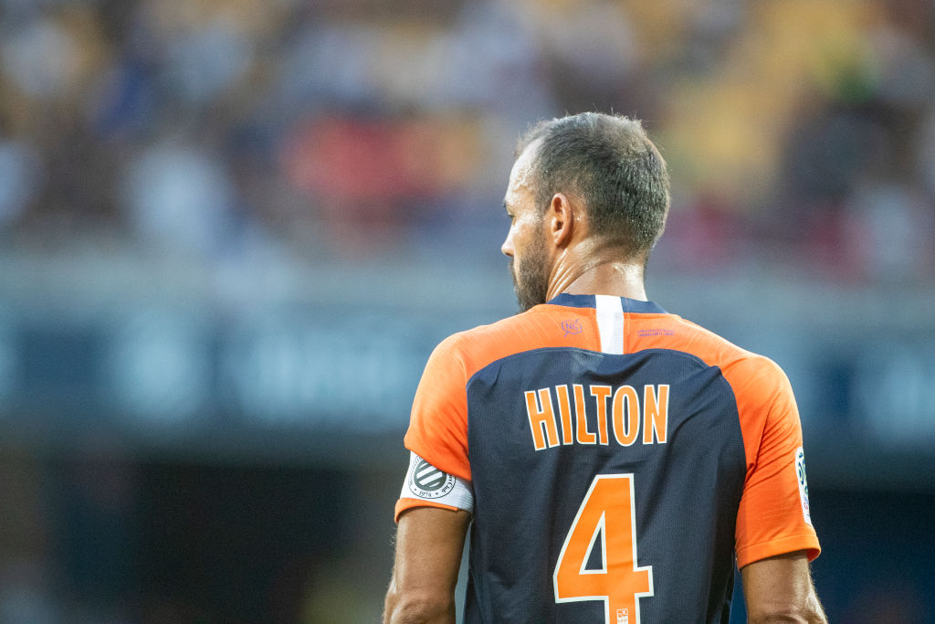 B_Queneutte's tweet photo. Grande classe | ⚽️💰 Le brésilien Vitorino #Hilton ne prendra pas un euro pour porter les couleurs du FC #Sète ! A 44 ans, la passion, l'envie de jouer, de se surpasser, de transmettre et de battre des records de longévité, point. A saluer #TeamMHSC https://t.co/QvjerMreqU
