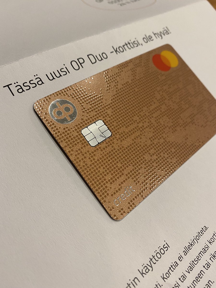 Olkurola's tweet photo. Sellainen pieni maksamisen tipsi tuli mieleen pankin omistajille, että OP:n Omistaja Plus asiakkaat saavat veloituksetta OP Duo credit kortin Visa Goldin tai Platinumin kylkeen. Täytyi heti kerätä tämä talteen backup kortiksi 😁 #OmistajaPlus #maksaminen https://t.co/fR3zZgHDue