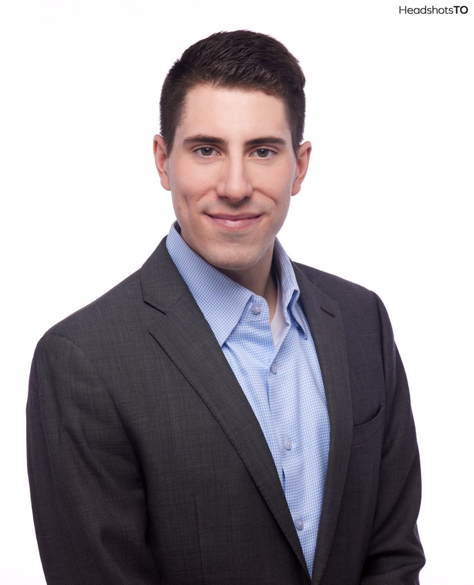 Headshots_TO's tweet photo. “Greatness only comes before hustle in the dictionary.” – #RossSimmonds⁠
⁠
Need a new profile pic? Get in touch!⁠
⁠
#HeadshotsTO // https://t.co/ic74wQPXdD⁠

#toronto #torontoheadshots #torontobusiness #corporateheadshots https://t.co/s1HoeSuTyB