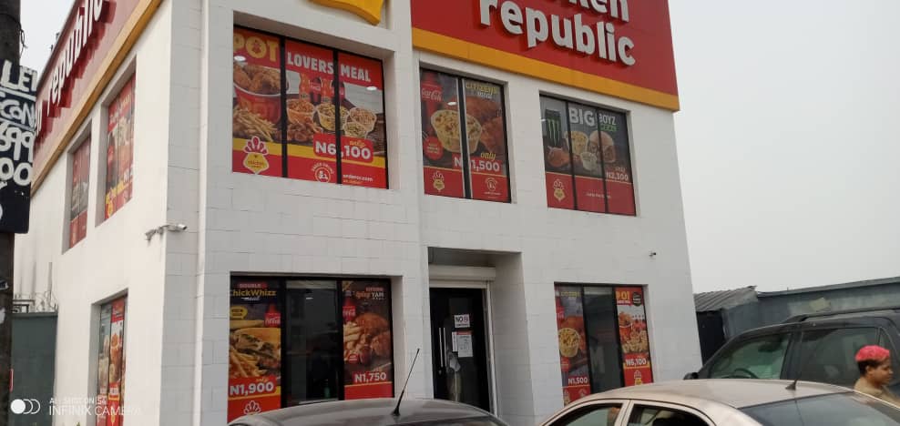 We did this!😍😉😎

#WindowBranding