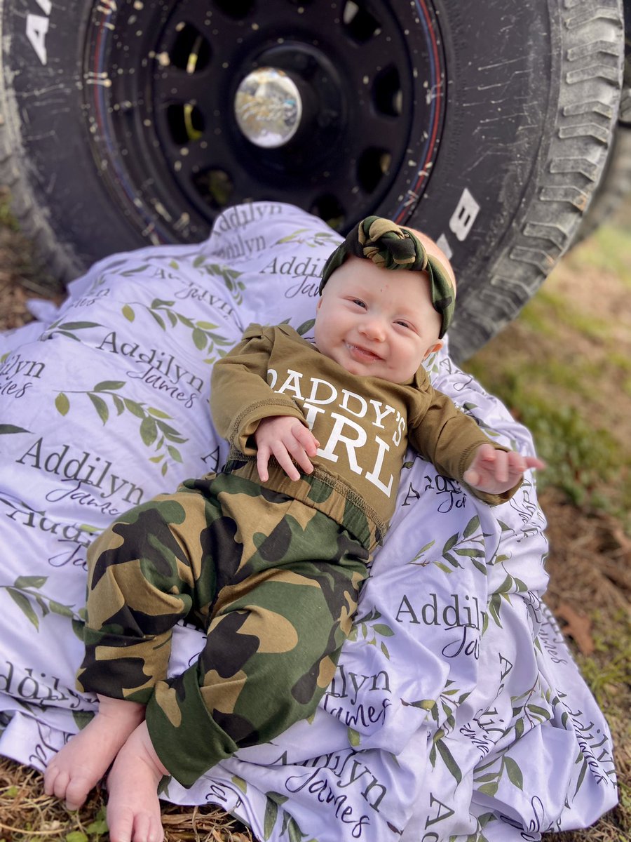 _blakewebbb's tweet photo. my girl https://t.co/OE42sL1rfZ