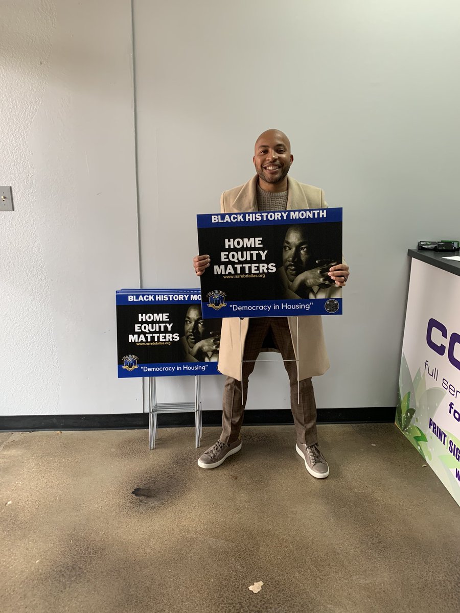 SteveInkRealty's tweet photo. Heading out to deliver yard signs prior to the winter storm. Thank you for those who are supporting NAREB Dallas during Black History Month. #HomeEquityMatters https://t.co/y5lmwtDetD