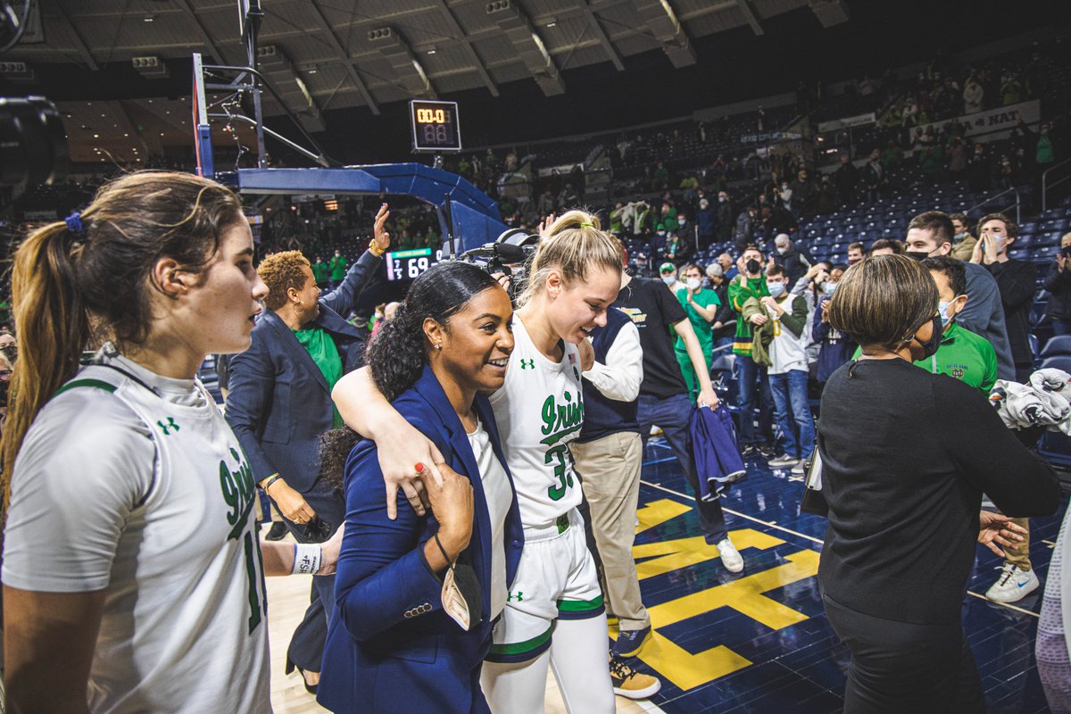 NotreDameGLD's tweet photo. On #NGWSD  we celebrate the strong, empowering women of @FightingIrish Athletics and all they do to inspire and uplift the next generation of athletes, coaches and professionals ☘️
#GoIrish https://t.co/3RsblfgM08