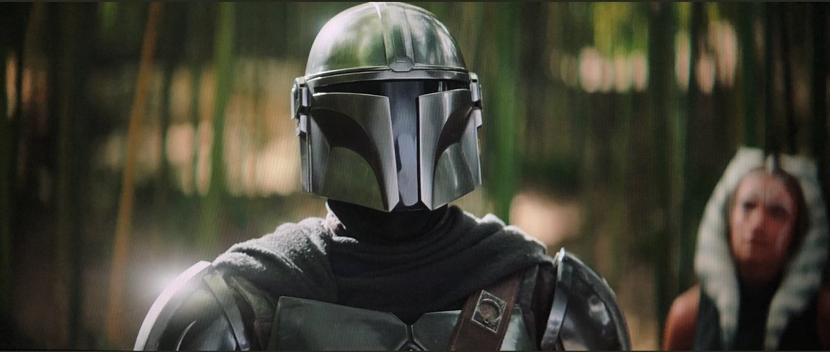 DefinitelyLewis's tweet photo. Just say he's your son already damn it. #TheBookOfBobaFett https://t.co/40SchF0sie
