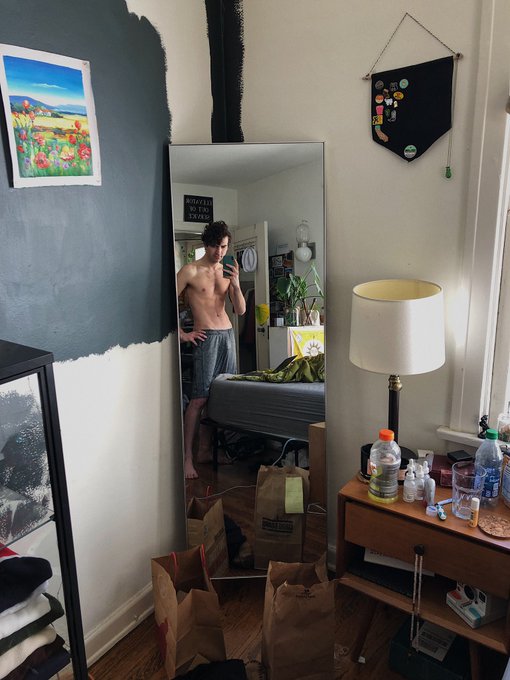 Just a little window into the state of my life right now&hellip; https://t.co/h4DDztaSq3