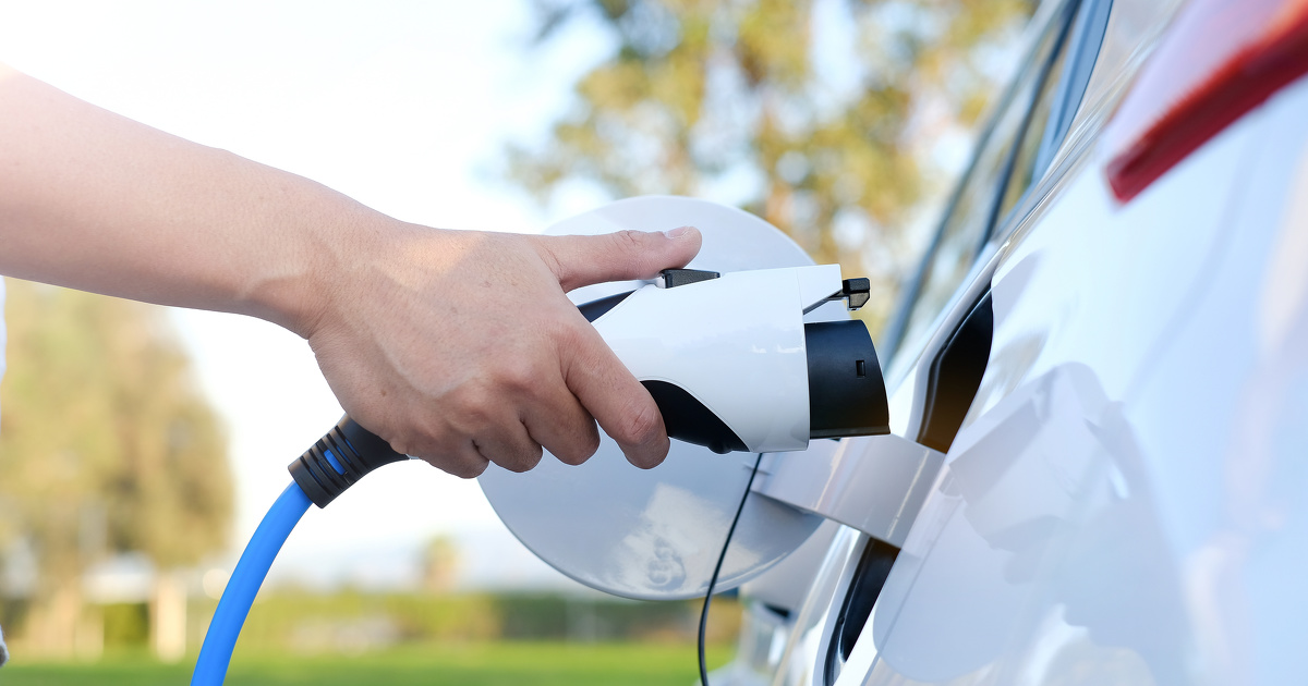 StphaneCASSAGN1's tweet photo. Comment le véhicule électrique peut passer la vitesse supérieure ?
https://t.co/T5Lavn0DsN https://t.co/F0k2d9cjkF