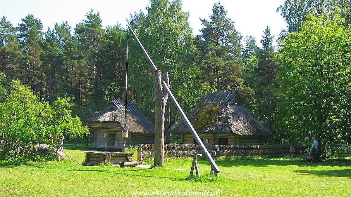 Rocca al Mare ulkomuseo Tallinna Viro: kulttuuri loma ja matkailu vinkki. Varaa www.abcmatkatoimisto.fi Miniloma ja kaupunkiloma. Nähtävyys. Museo ja puisto. Rentoutumista. Rentoutus. Irtiottoarjesta. Irtiotto. Hemmottelua. Hemmottelu. Hemmotteleitseäsi. Hemmottele itseäsi. Matkakuume. Matkakuva. Shoppailu ja nähtävyydet lähellä. Kesäloma. Kesälomalla. Kesälomareissu. Kesätulee. Matkustus. Sielulepää. Lepoa. hyväolo. kaunista. reissu. arkkitehtuuri. tunnelma. hyväolo. hotellielämää. rakennus. kaunista. kaupunkiluonto. puisto. puu. puut. Maalaisromanttinen. Maalaiselämää. Maalaiskylä. Maalla. Metsä. Kesäloma. Kesä. Syysloma. Syksy. Kesäloma2022. kesä2022. Talviloma.