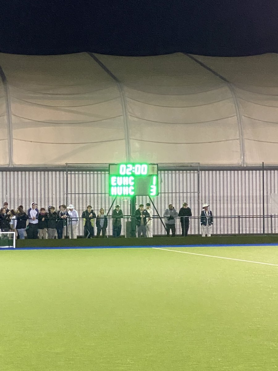 Full time in Exeter! <a href="/uonmhc/">UoN Men's Hockey</a> 1’s win 3-1 🙌