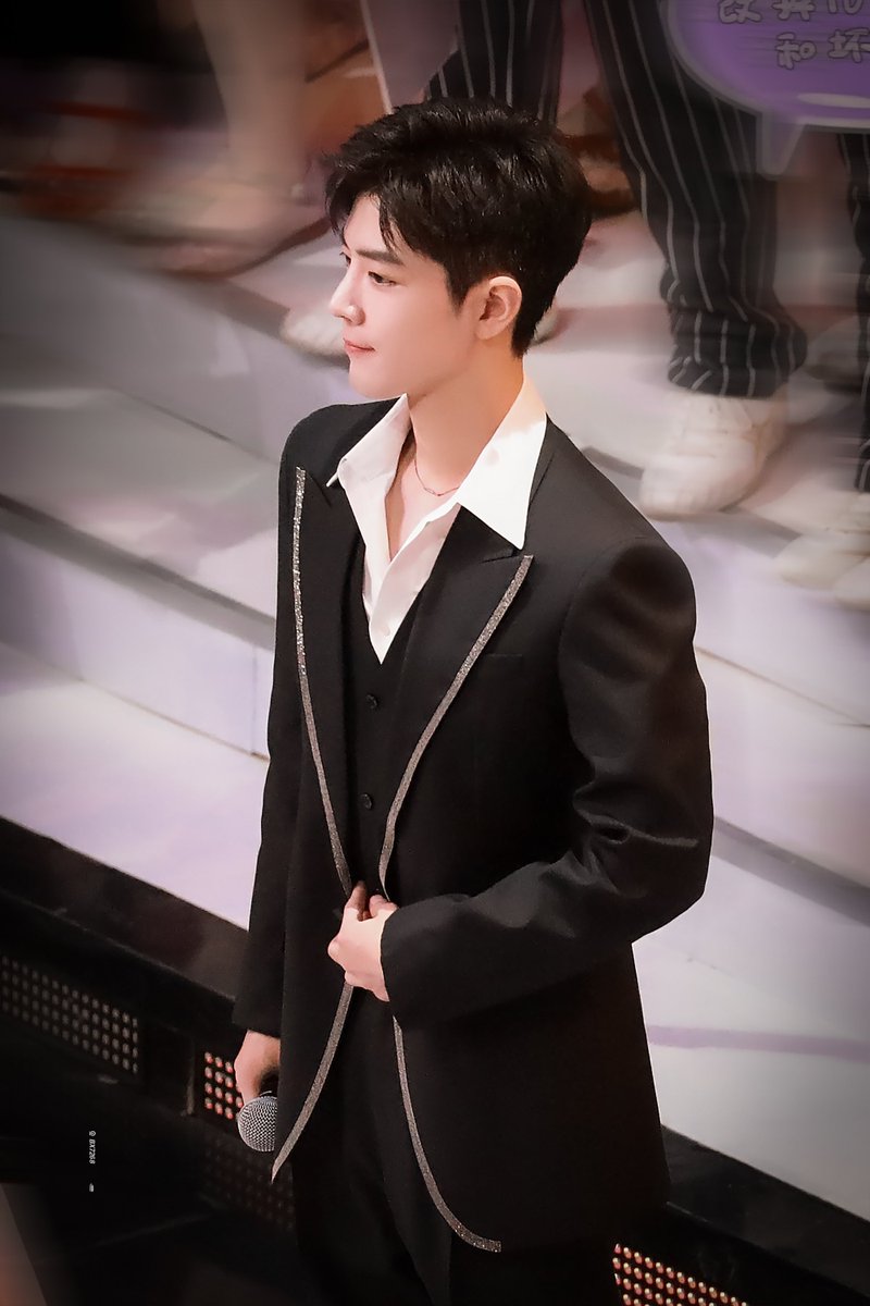 xiaozhangallery's tweet photo. https://t.co/FnRwhQ9QYA