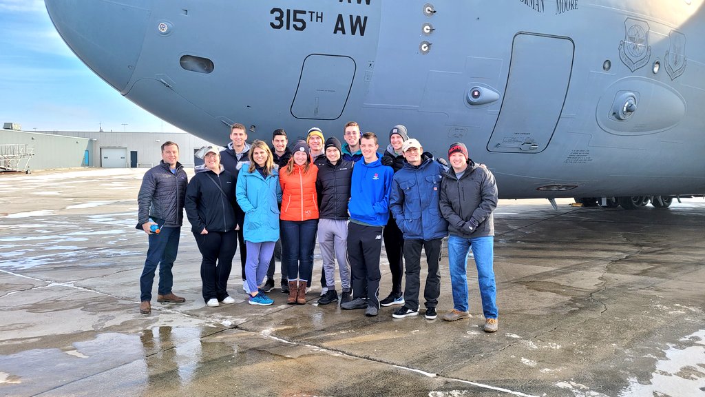AlohaJen3's tweet photo. @SBNairport Had my cadets (ND AFROTC Det 225) out for a tour on 1/22 - she's a beauty! ๐โ๏ธโ๏ธ #flyingirish #det225 @usafrotc https://t.co/mhsKhLv8WA