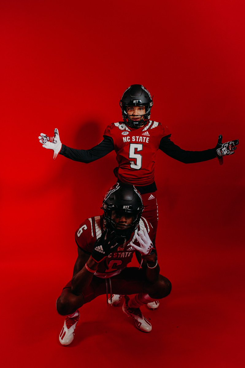Had a great visit with my best friend <a href="/Chris_Lawson_Jr/">C-Law | Chris Lawson Jr.</a> and I just want to thank <a href="/PackFootball/">NC State Football</a> <a href="/jokerphillips/">Joker Phillips</a> <a href="/StateCoachD/">Dave Doeren</a> for the best experience I could ask for.