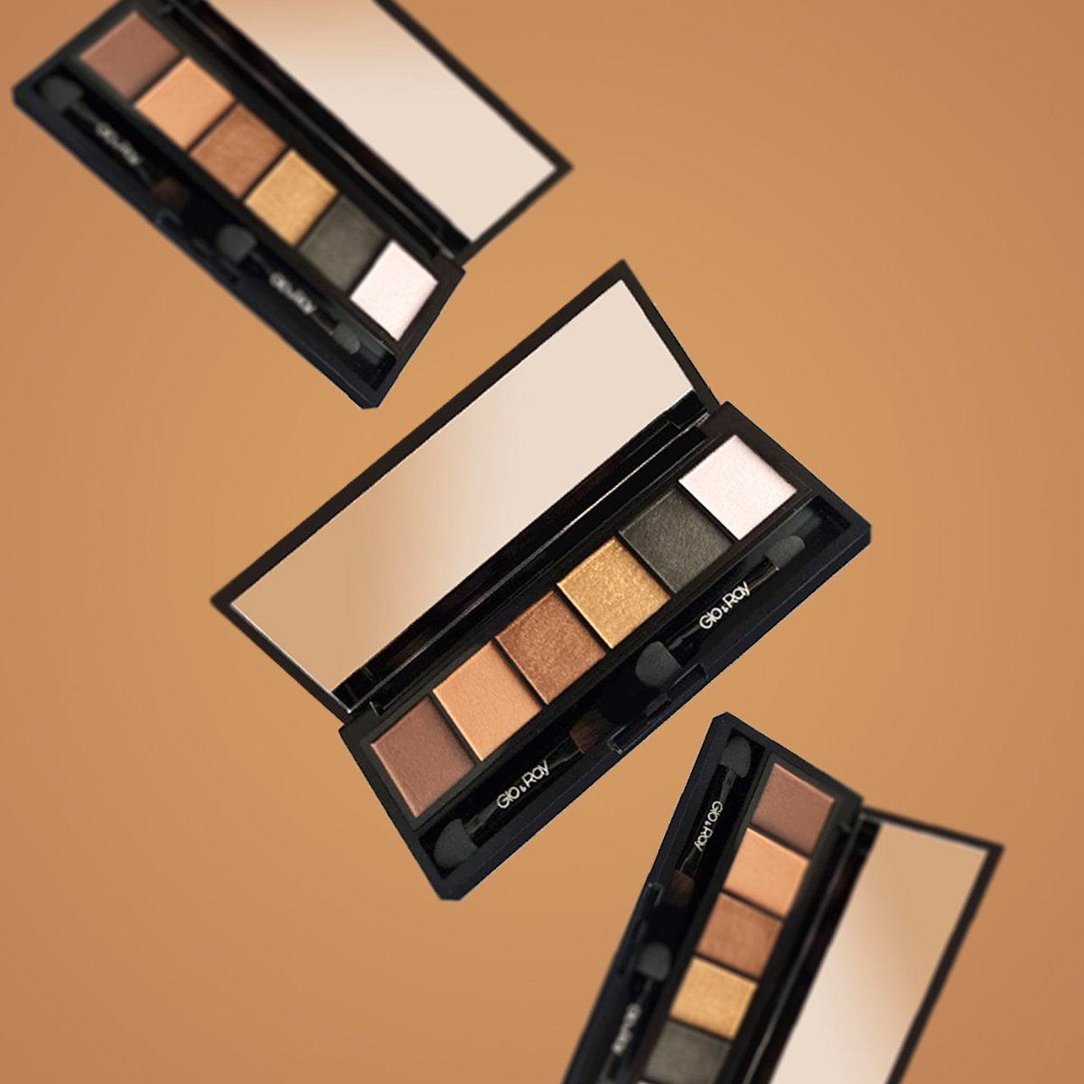 glorayuk's tweet photo. One of our favourite Eye shadows right now, Chaos 901 from our Galactic Glamour Eye Shadow range 👁💋

Create endless creative and stunning eye makeup looks with long lasting colour and incredible colour payoff.

Find the range online now from £21.90 each! https://t.co/LDHet6MhE7