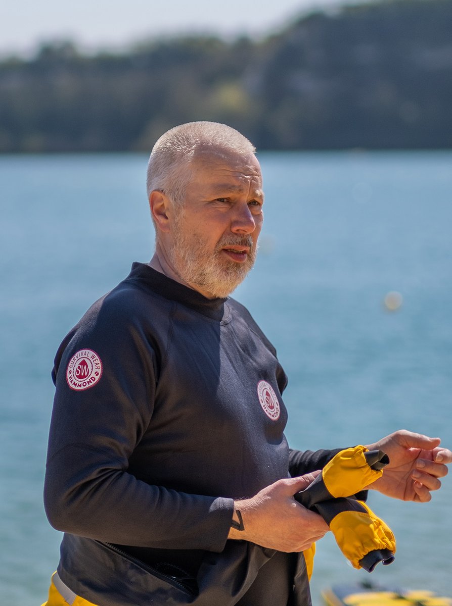 hammond_drysuit's tweet photo. The sun may be shining but when you head out on the water don't forget to layer up, the water is not as warm as it looks!
#coretek #undersuits #hammonddrysuits https://t.co/ANVyyBHLBq