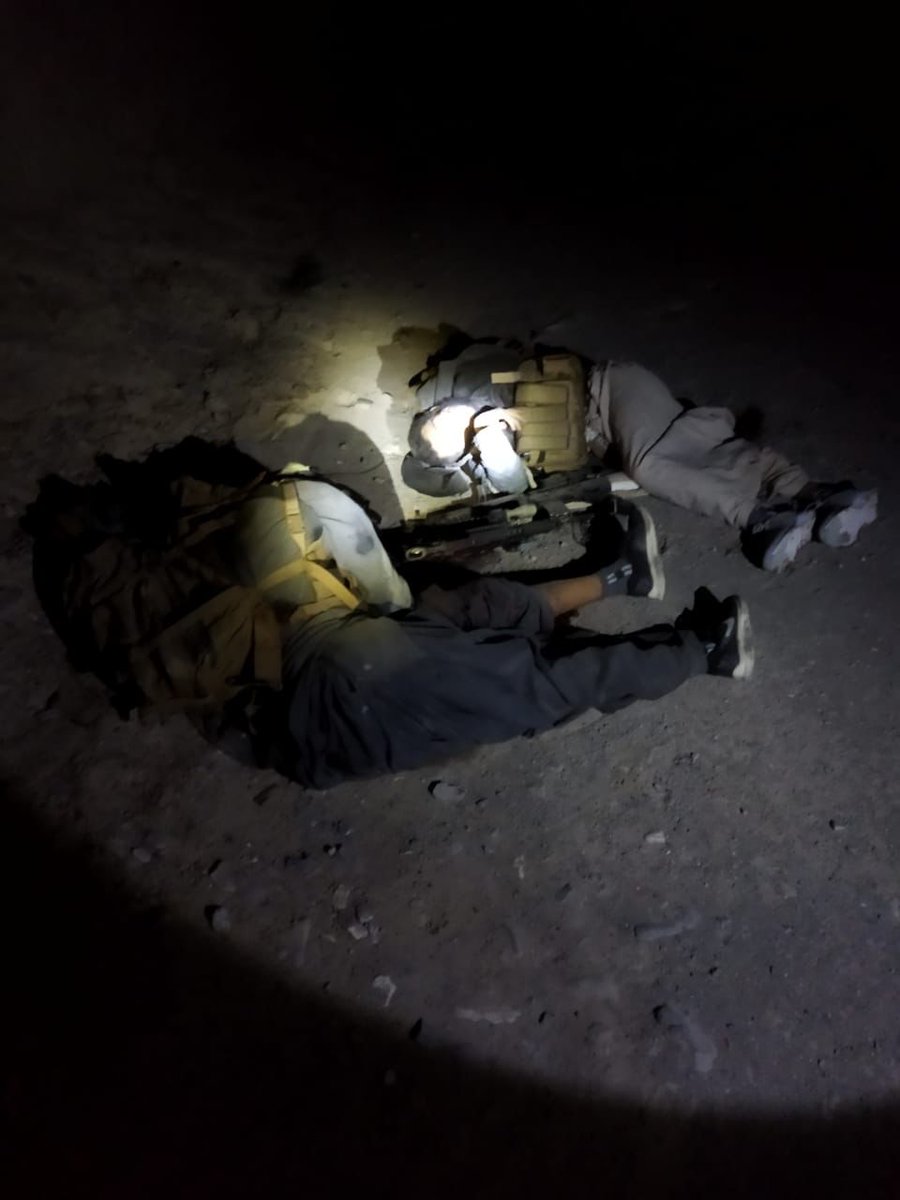 YusraSAskari's tweet photo. 'Terrorists attempted to attack security forces camps at two locations, #Panjgur and #Naushki, in Balochistan late evening today.  Both attacks have been successfully repulsed while inflicting heavy casualties to terrorists.' - ISPR

1/3 

#Balochistan 
#Pakistan https://t.co/A8RJH2YB67