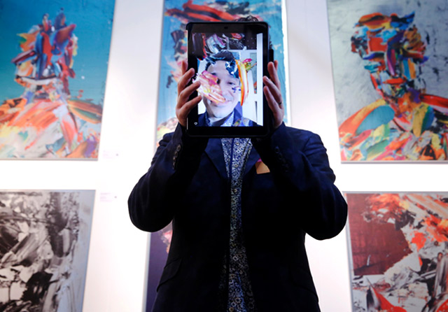 robertogrosso's tweet photo. Have you ever interacted with my art?
Use @ArtiviveApp to bring my art to life.
This is @AAFLondon , only one piece left from this collection. DM for details. https://t.co/ykPyhapAsv