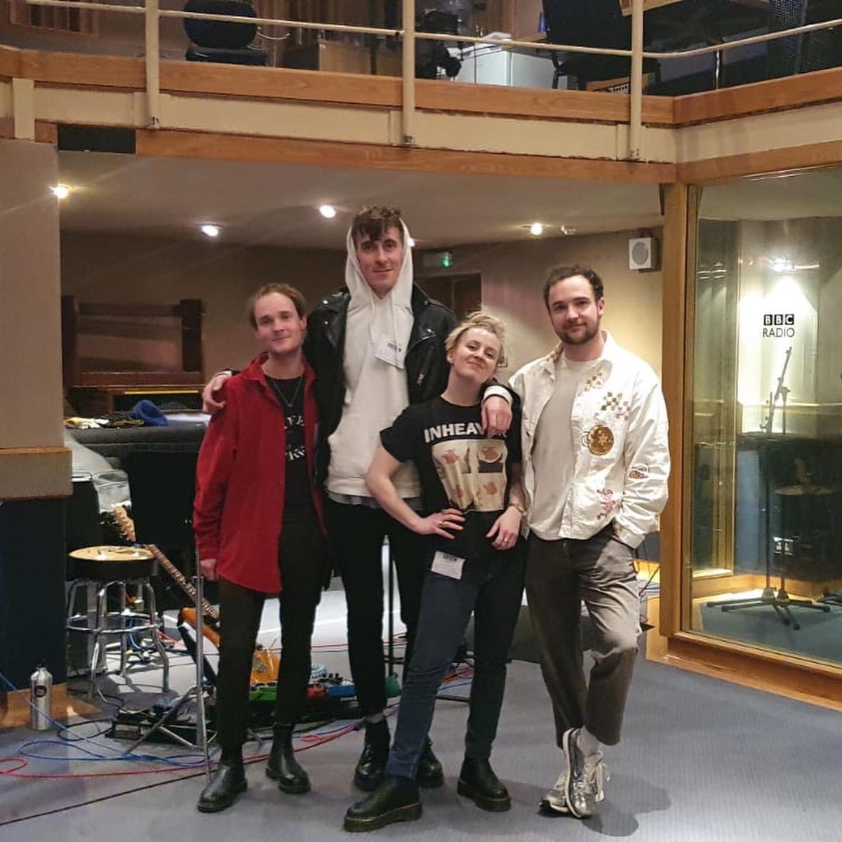 Our Maida Vale session for @BBCR1 aired last night on the one and only @jackxsaunders’ ‘Future Artists’ show! You can listen back here (1hr 9mins): linktr.ee/thylamusic We played two songs from our debut album; ‘Gum’ and ‘Rabbit Hole’, plus an exclusive Maida Vale Mashup!